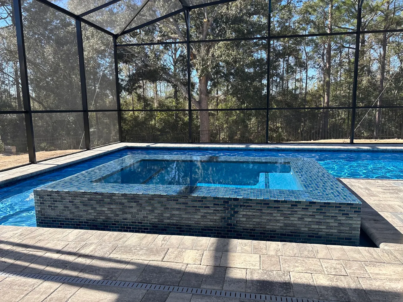 Modern Geometric pool project in Florida